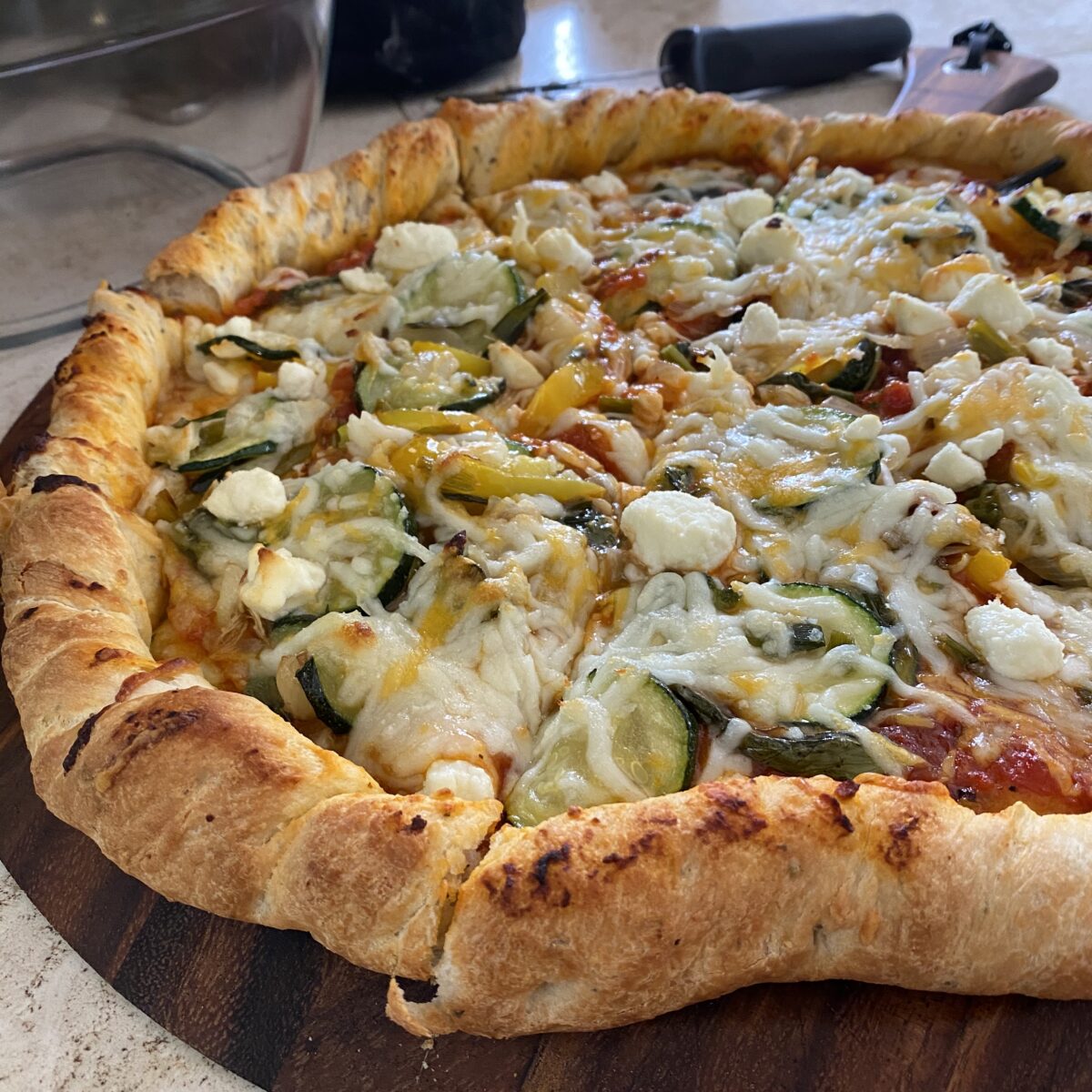 McGeeza's Original Veggie + Cheese Pizza Pie